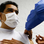 Maduro recibe la primera dosis de la vacuna rusa contra el coronavirus