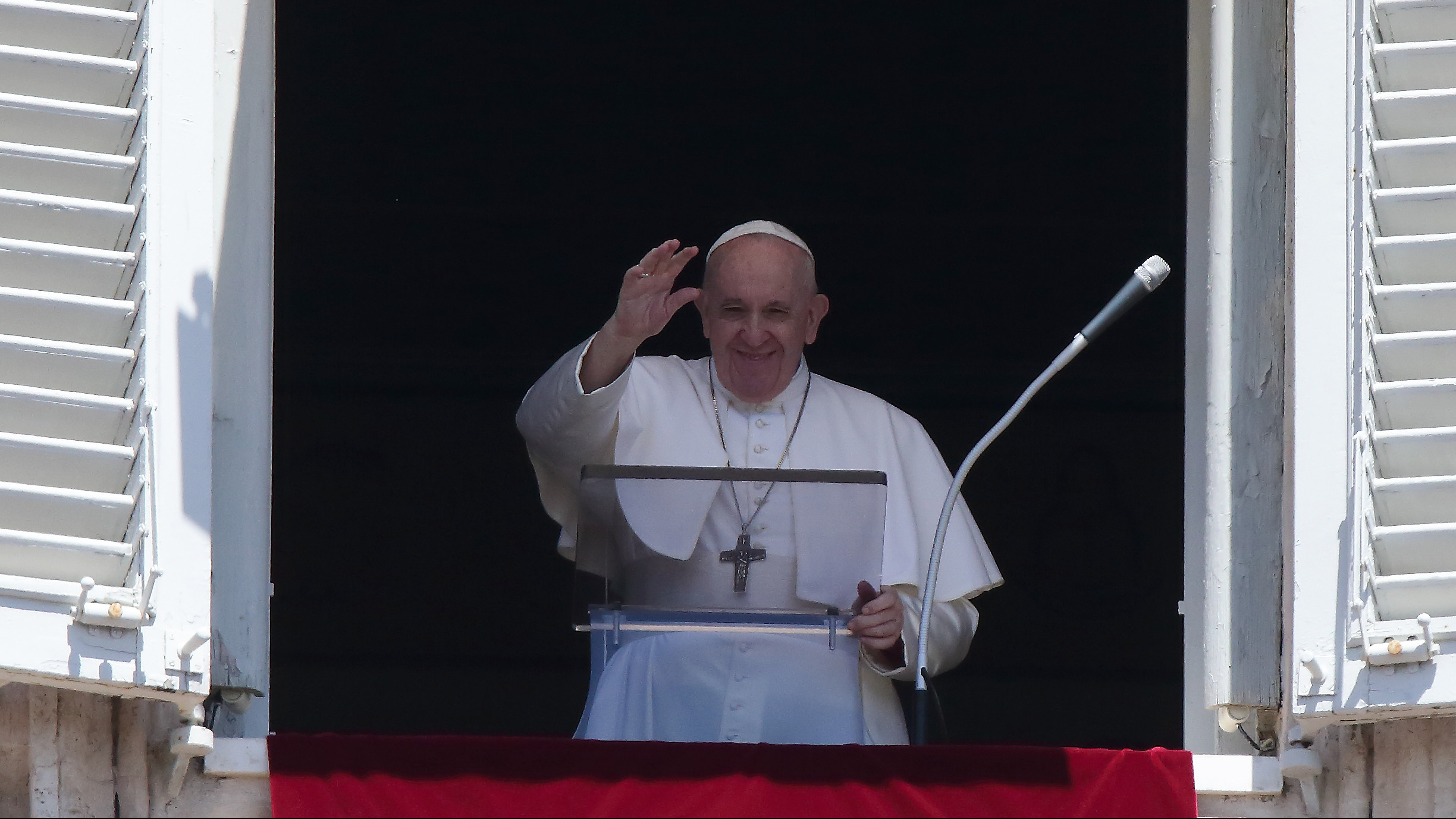 El Papa Francisco durante oración del Ángelus.