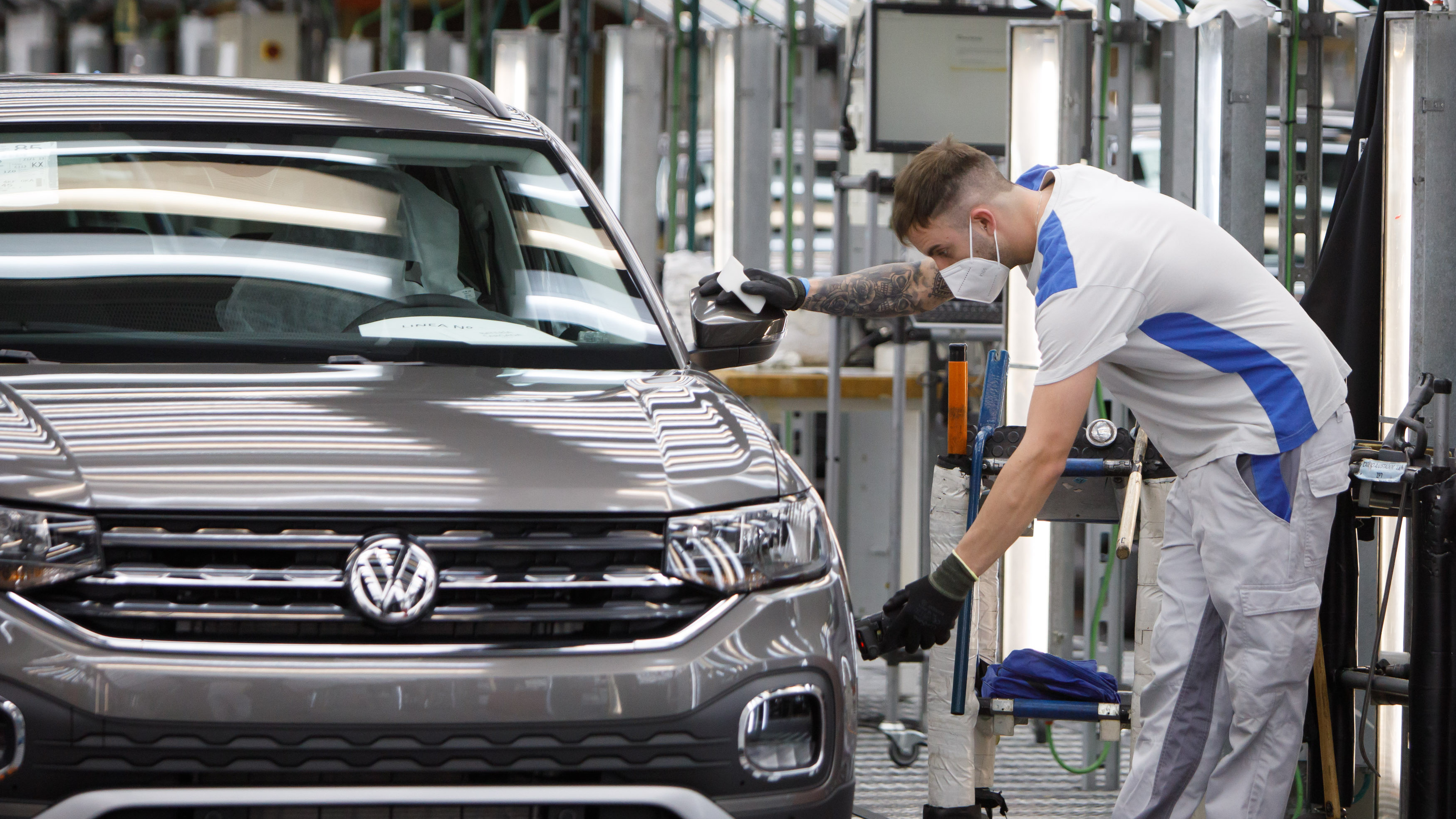 Volkswagen interrumpe la producción de los modelos SUV en Eslovaquia por falta de chips