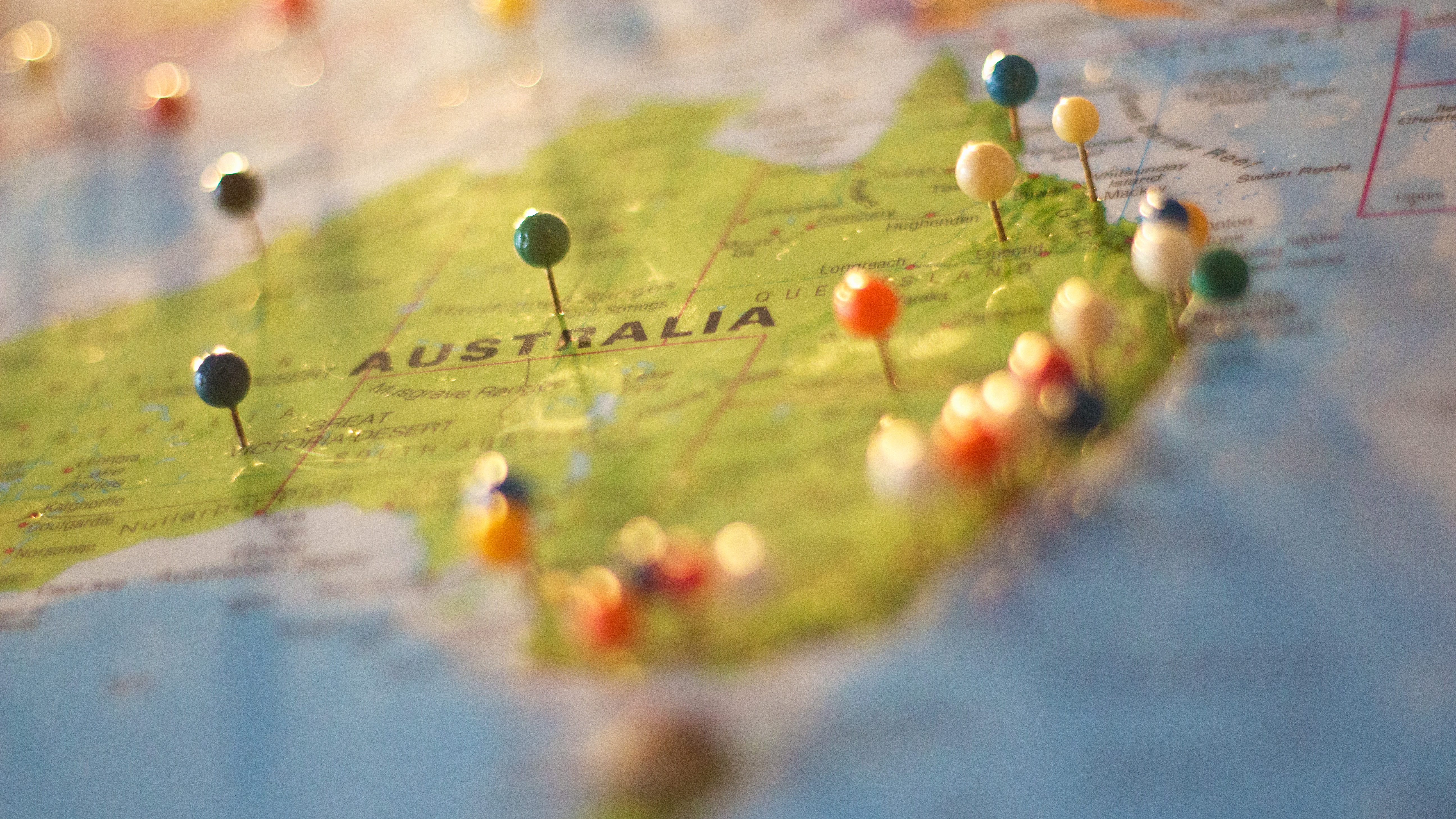 Australia rebaja tarifas aéreas domésticas para impulsar el turismo nacional