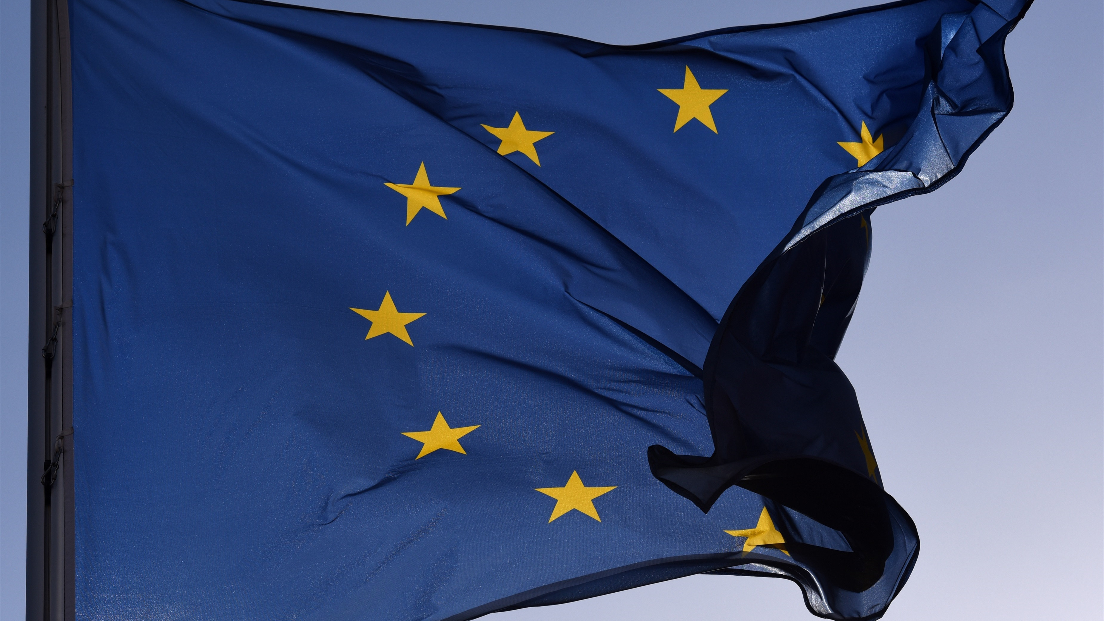El Eurogrupo pacta mantener los estímulos económicos en 2022