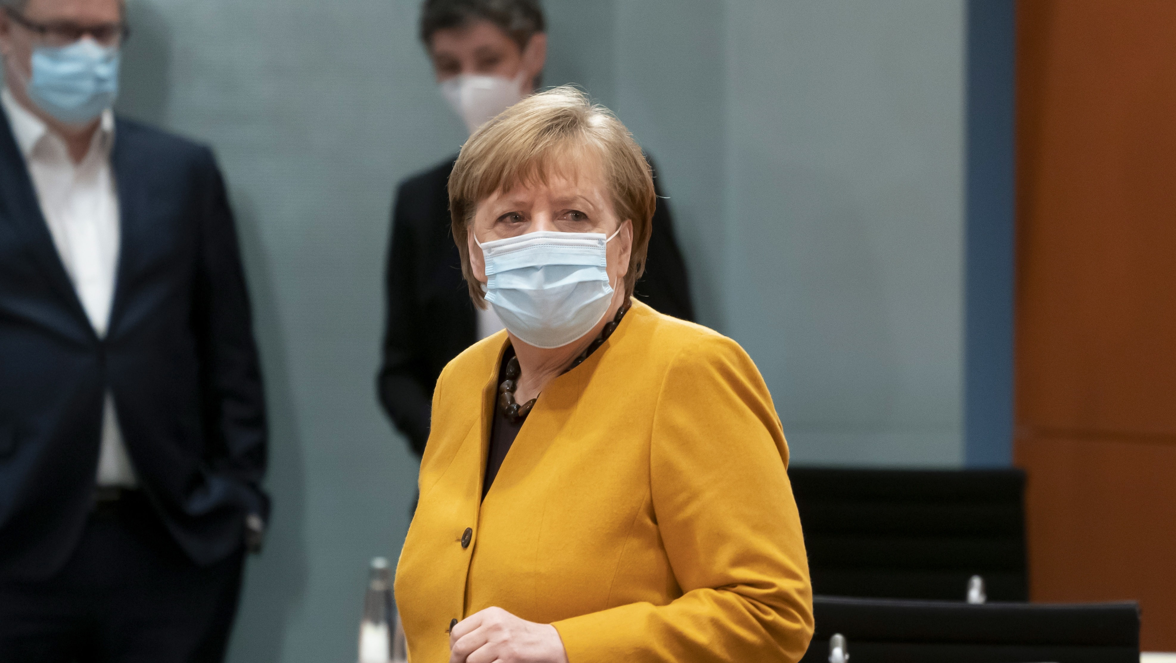Angela Merkel anula el "parón" de Alemania en Semana Santa y asume su "error"