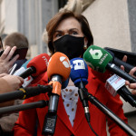 Carmen Calvo se distancia de la denuncia anunciada por Pablo Iglesias contra Teodoro García Egea