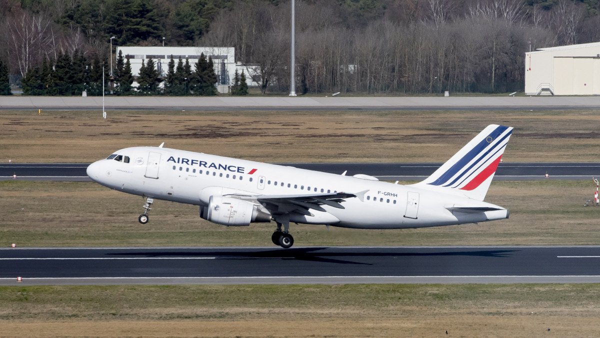 El Estado francés duplicará su participación en el capital de Air France-KLM