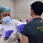 Policías y guardias civiles insisten en que la Generalitat de Cataluña "elude citarles" para vacunarse como Mossos