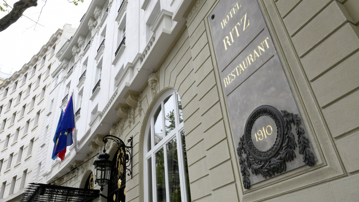 ¿Relanzará el Ritz el turismo de lujo en Madrid? Cerrados aún el 60% de los hoteles de cinco estrellas