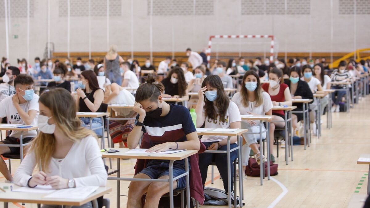 Las universidades catalanas solo tienen un 10% de exámenes de Selectividad en castellano