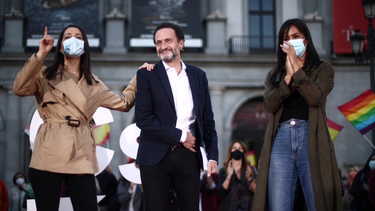 Inés Arrimadas, Edmundo Bal y Begoña Villacís, en el arranque de campaña de las elecciones en Madrid, este sábado.