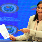 Maduro da plantón a la cumbre iberoamericana y envía a Deldy Rodríguez.