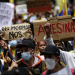 El Gobierno de Colombia apela al diálogo mientras siguen las protestas por noveno día