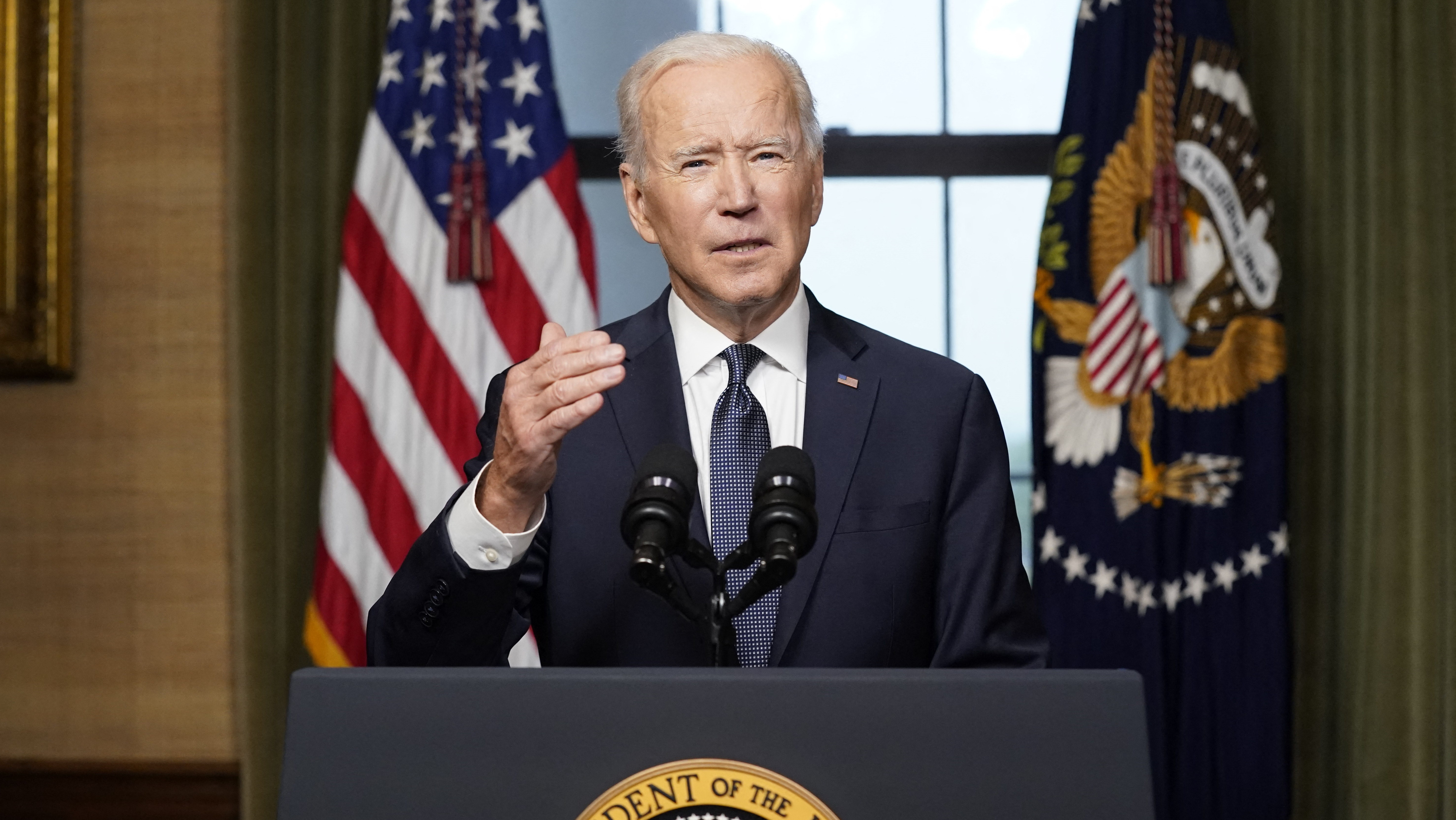 Biden señala "cierta responsabilidad" de Rusia en el ataque informático al oleoducto Colonial