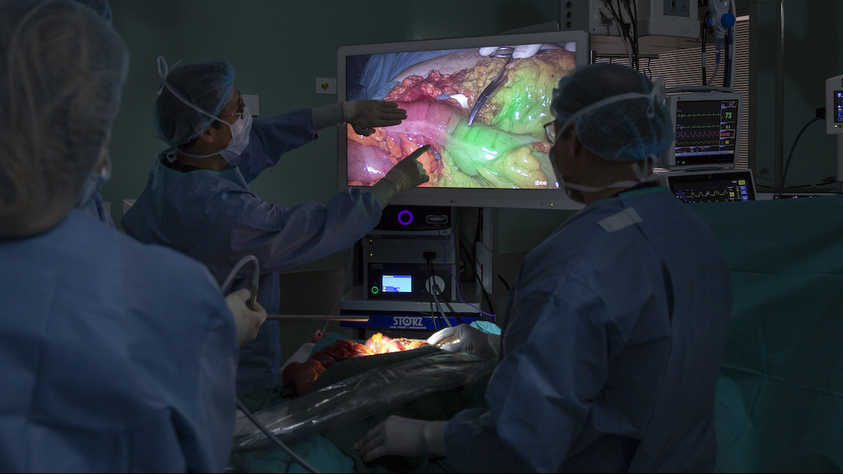La cirugía guiada por fluorescencia mejora la seguridad del paciente