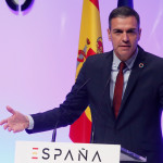 Sánchez estudia 'compensar' los indultos del 1-O con una penalización de los referéndums