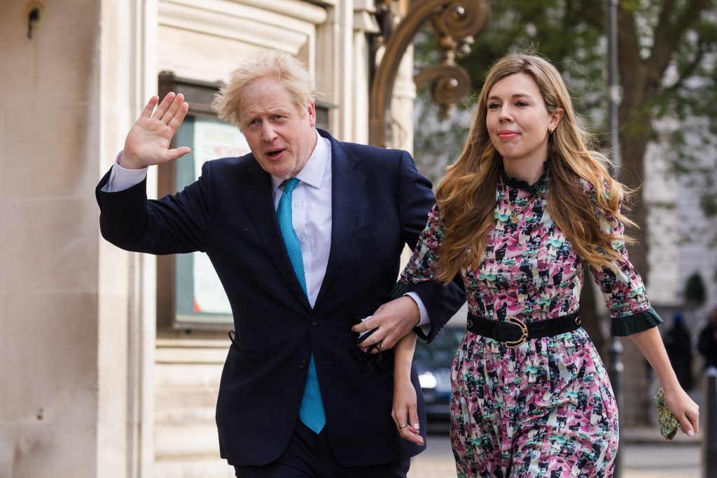 Boris Johnson y su mujer Carrie Symonds