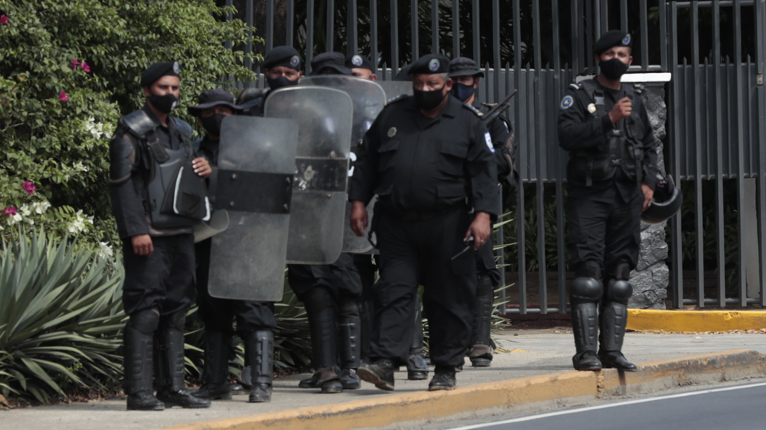 Arrestan en su domicilio a la opositora de Nicaragua por presunto lavado de dinero