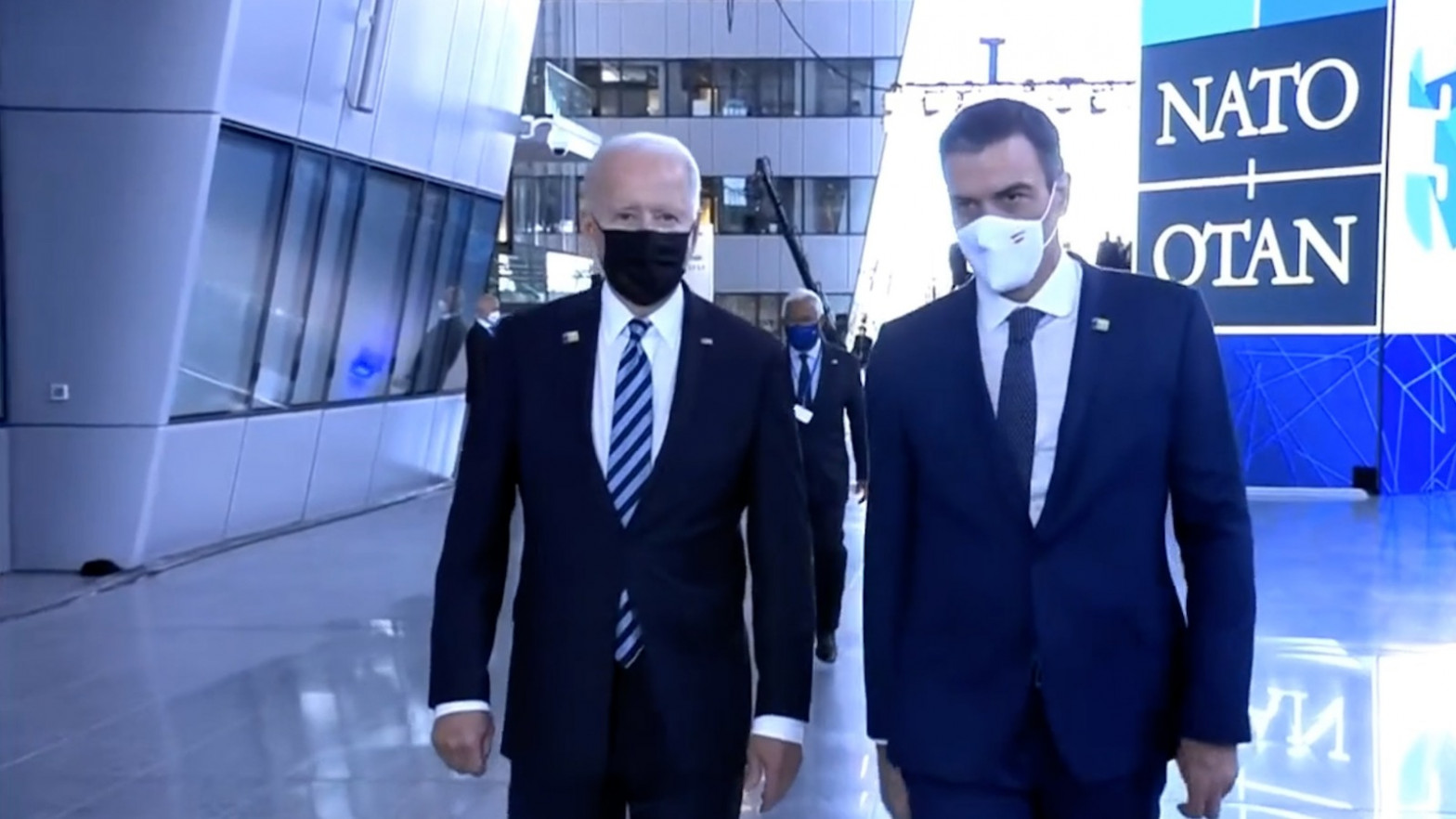 Joe Biden y Pedro Sánchez comparten 20 metros de pasillo en la cumbre de la OTAN El encuentro entre ambos dirigentes que se esperaba para hoy no ha aparecido finalmente en agenda alguna  Whatsapp-image-2021-06-14-at-135847-1568x882