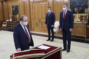 Pedro Sánchez ascenderá a Iceta y planea nombrarle portavoz del nuevo Gobierno