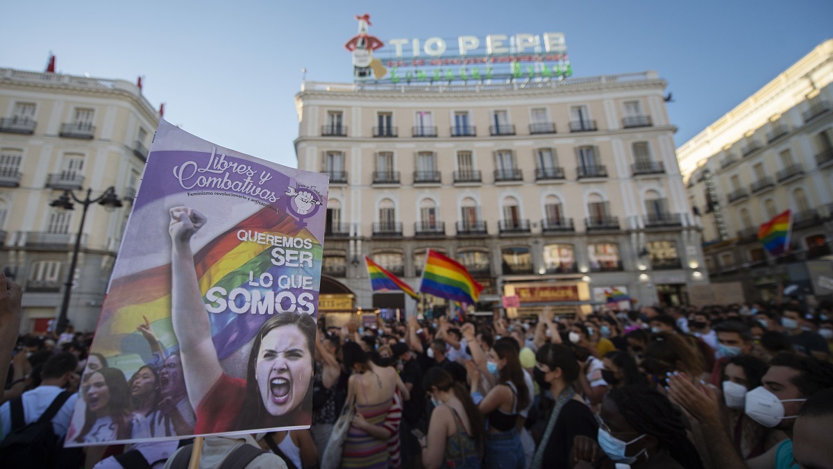 Unas 3.000 personas protestan en Madrid por la muerte de Samuel: "No queremos más desfiles, queremos barricadas"