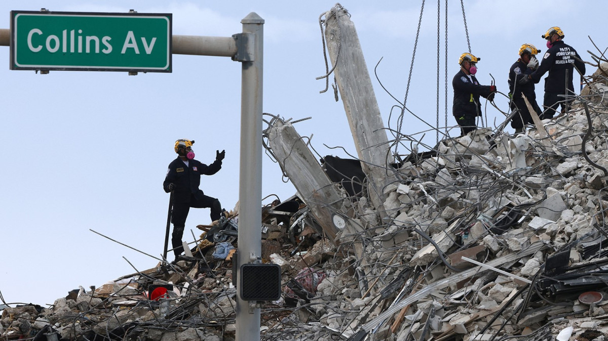 Aumentan a 95 los muertos en el derrumbe en Miami-Dade