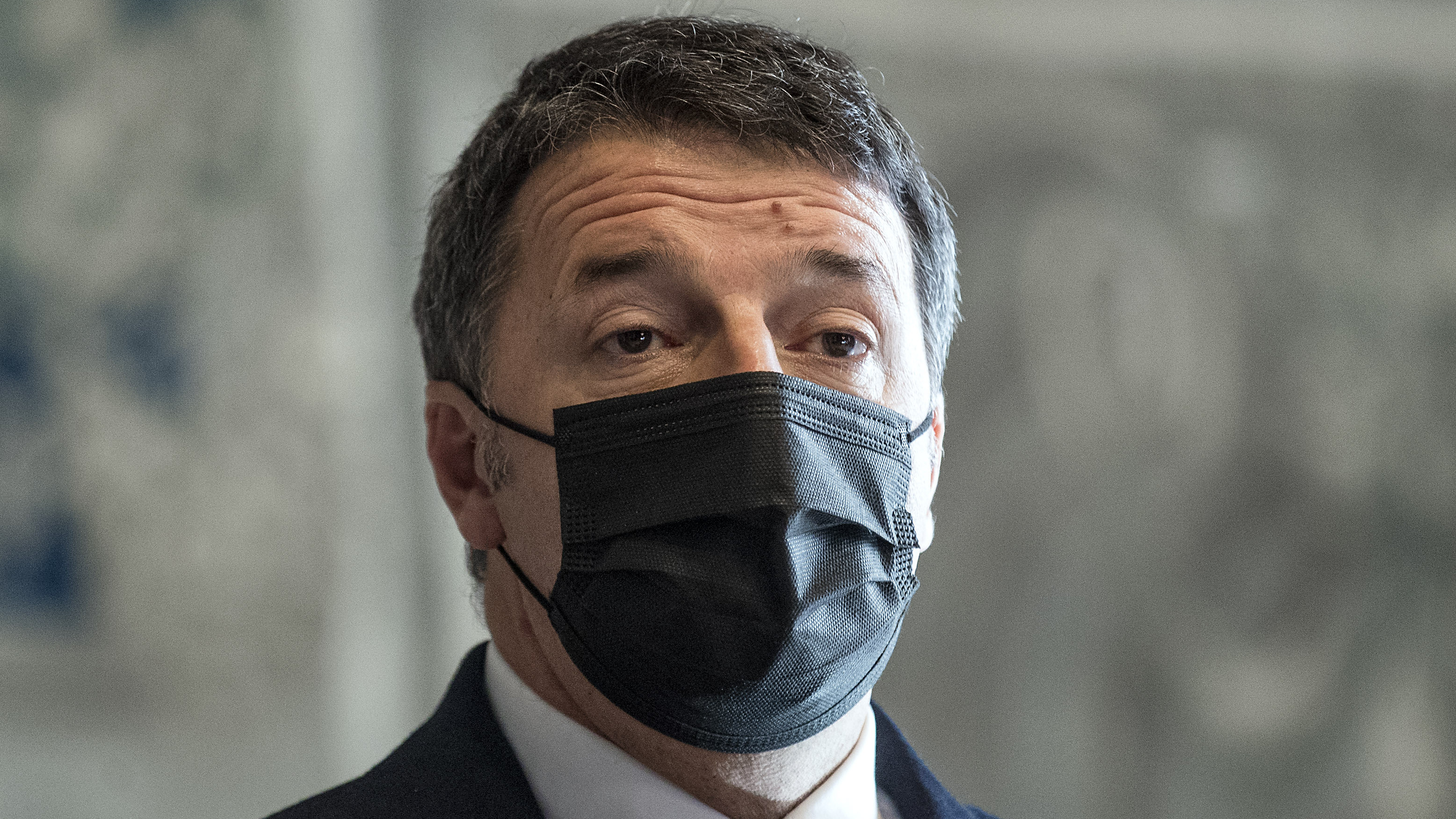 El ex primer ministro italiano Renzi, investigado por financiación irregular