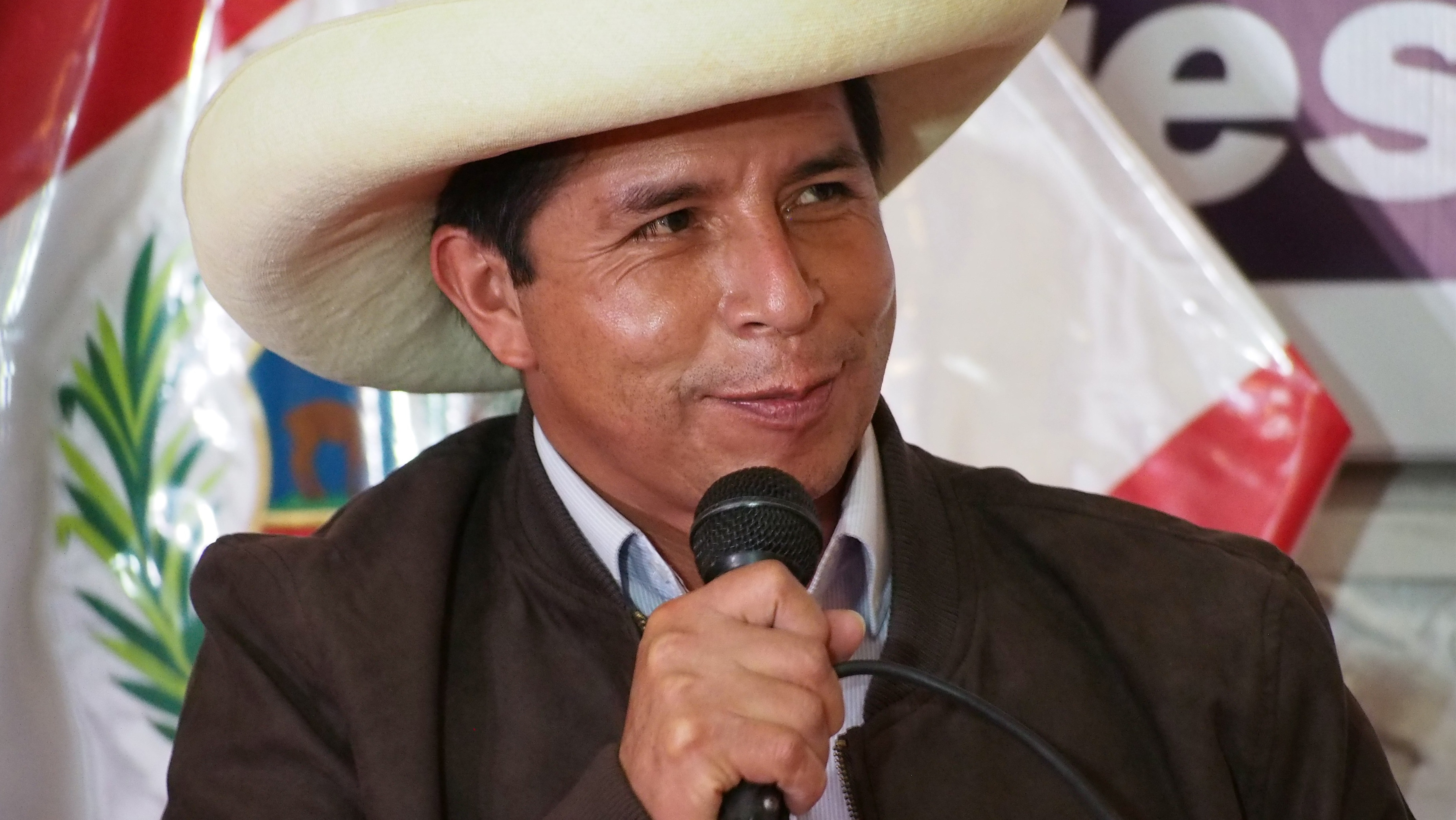 La Fiscalía de Perú cita a Castillo por la supuesta injerencia en la designación de los altos cargos de las FFAA