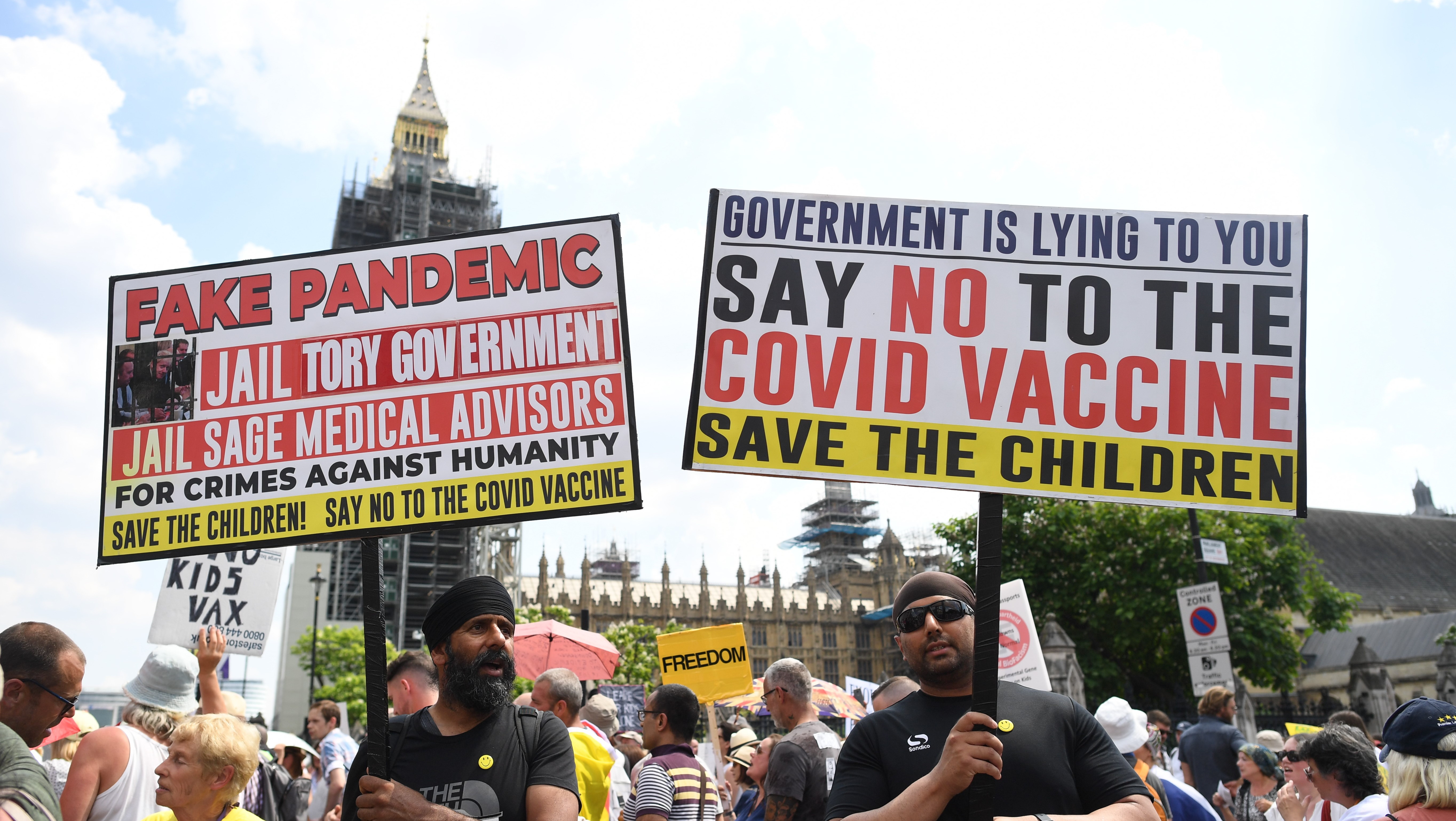 Al menos 11 detenidos en las protestas contra las restricciones y las vacunas en Londres