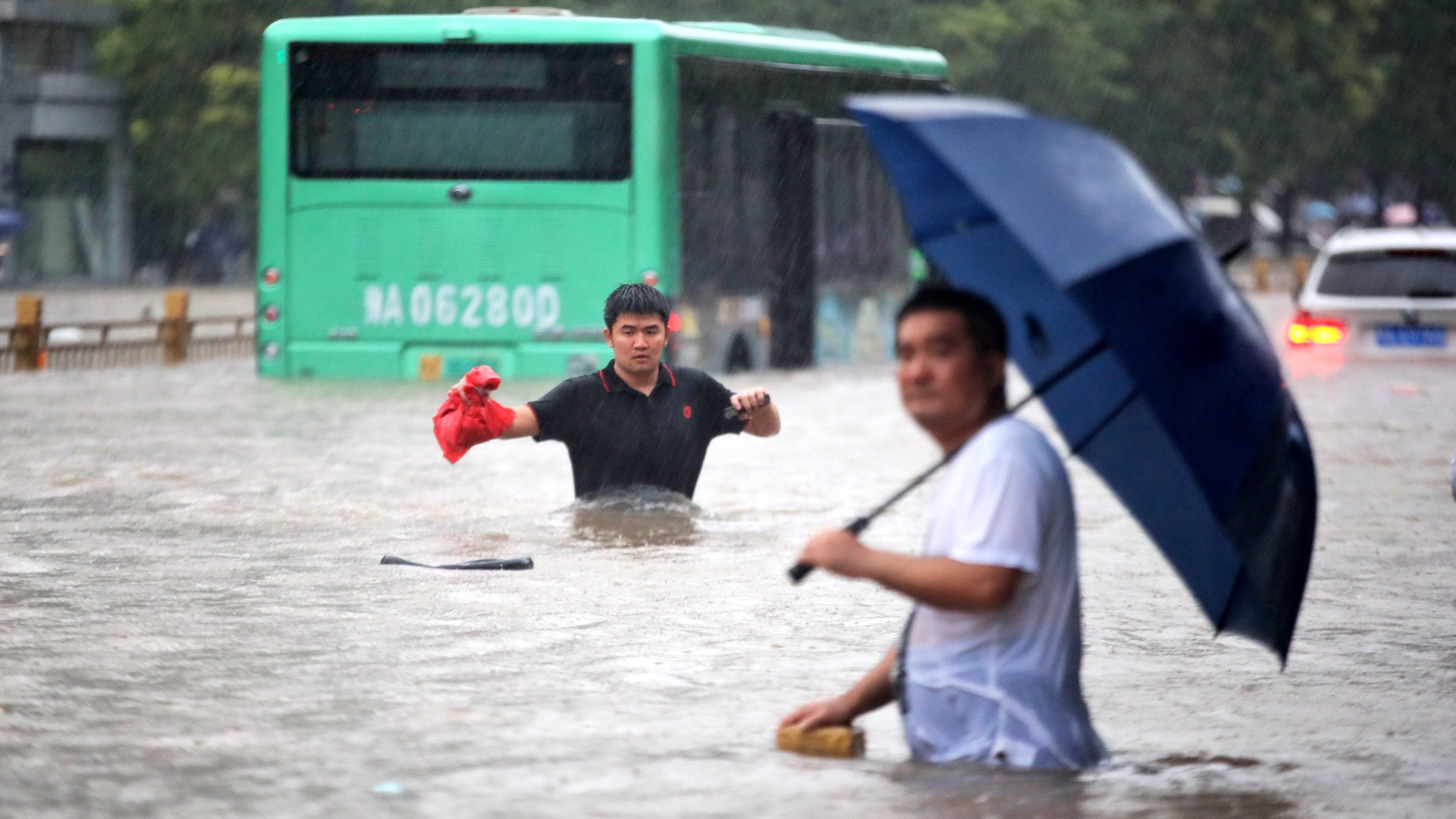 Al menos 33 muertos por las inundaciones en el centro de China