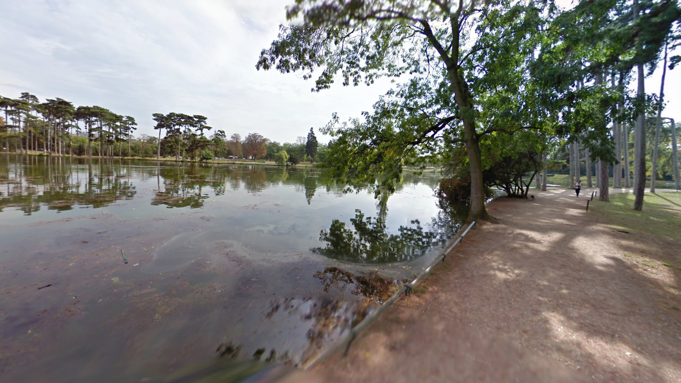 Un español aparece degollado en el parque Bois de Boulogne de París