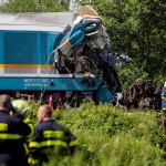 Ascienden a tres los muertos tras chocar dos trenes de pasajeros en República Checa
