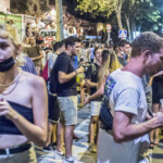 Desalojadas más de 4.000 personas en Barcelona en la primera noche sin toque de queda