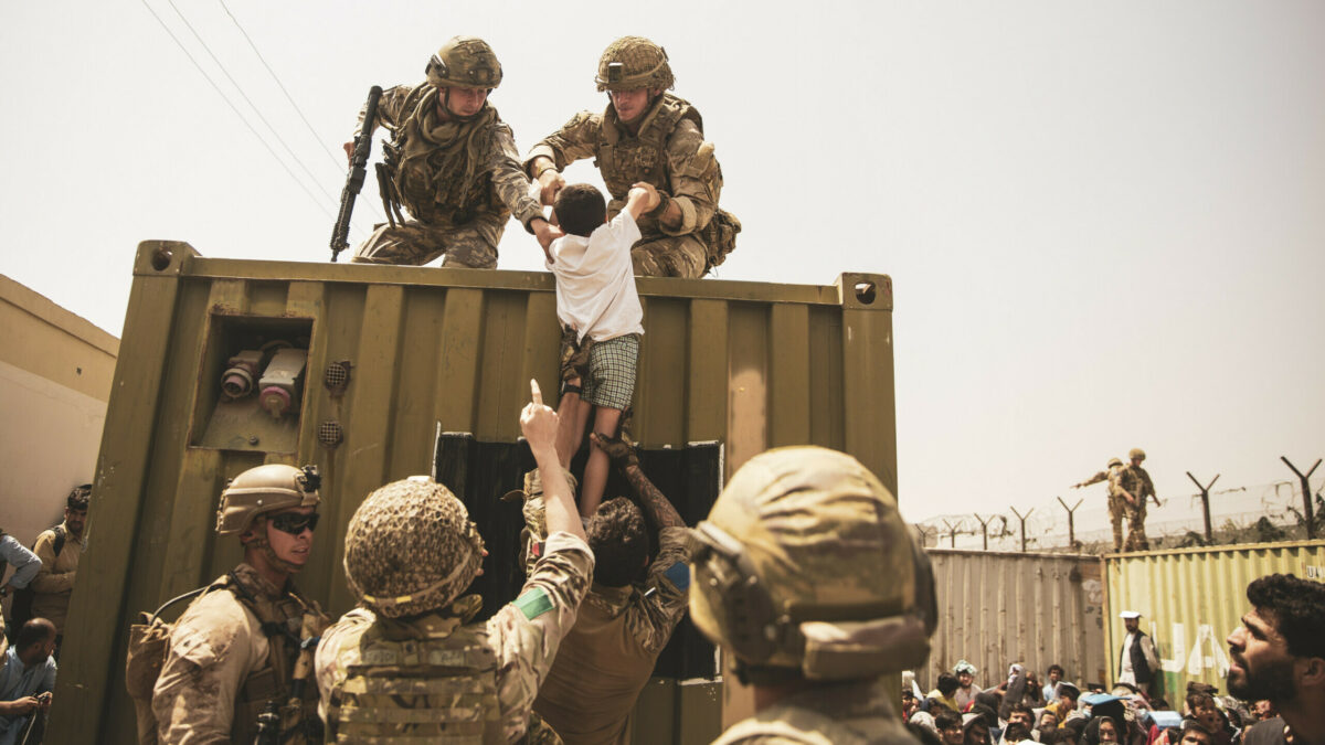 ¿Puede colapsar Irak como Afganistán? El Ejército analiza la inminente marcha de EEUU