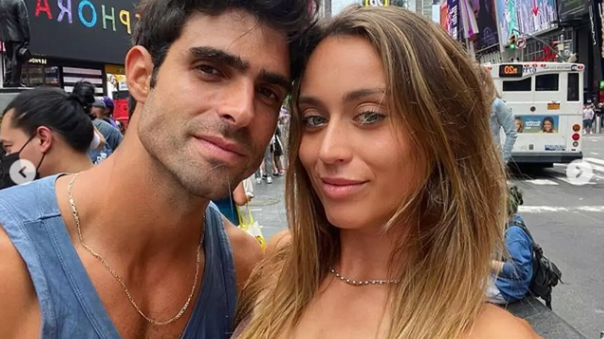 La tenista Paula Badosa y el modelo Juan Betancourt confirman que son pareja