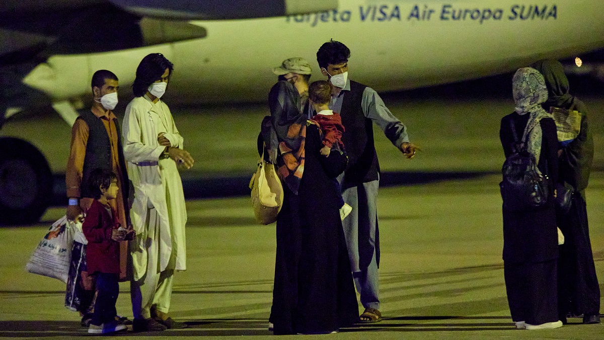 Últimas noticias de Afganistán, en directo: España recibirá este martes 390 personas en tres aviones