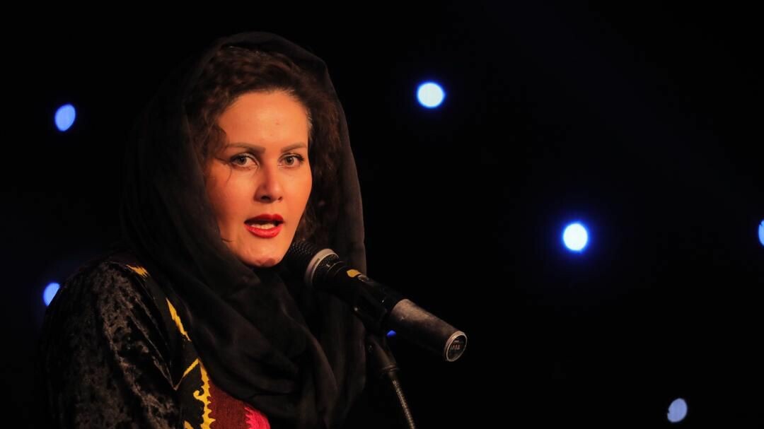 Sahraa Karimi, la cineasta afgana que grabó su huida