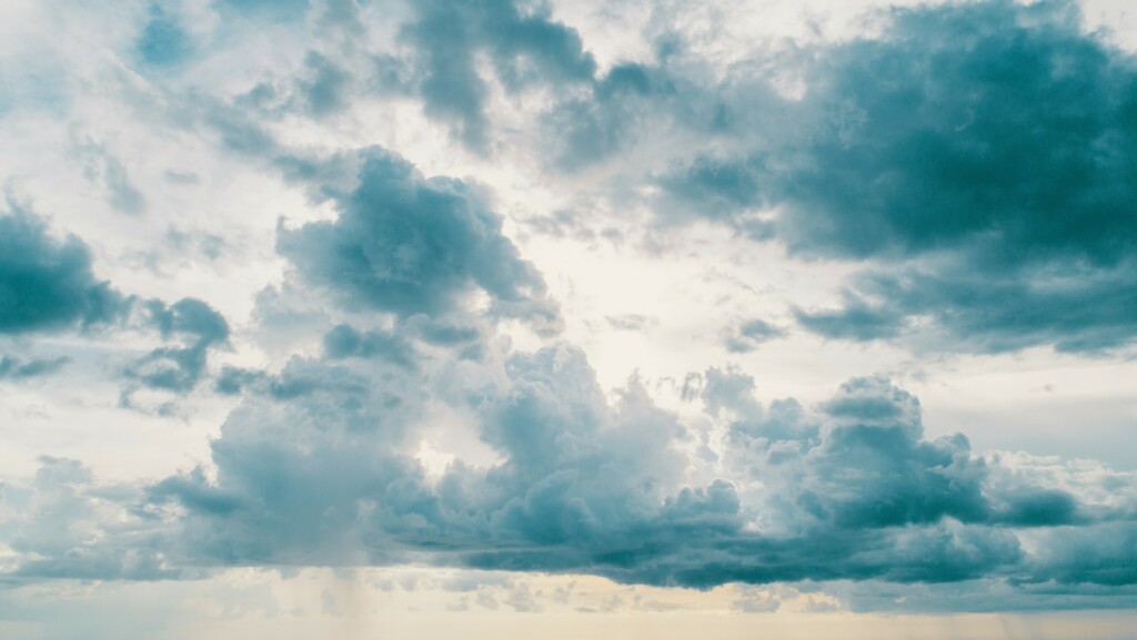 El tiempo hoy Aemet: Cielos poco nubosos y temperaturas máximas en ascenso para este lunes