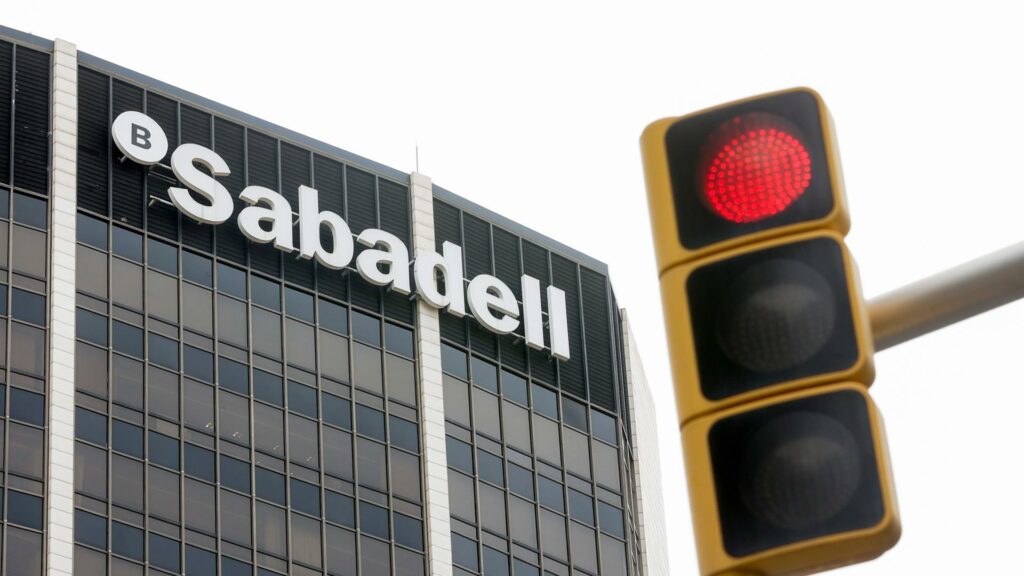 Sabadell suspende 'sine die' la venta de su filial de pagos