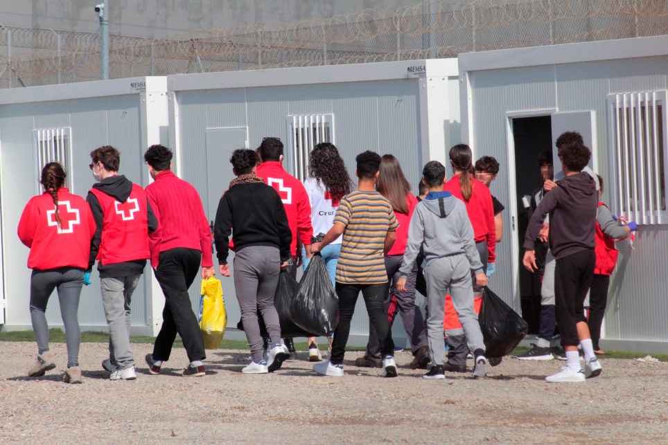 Ceuta repite que la devolución de menores fue una respuesta de urgencia pactada con el Estado