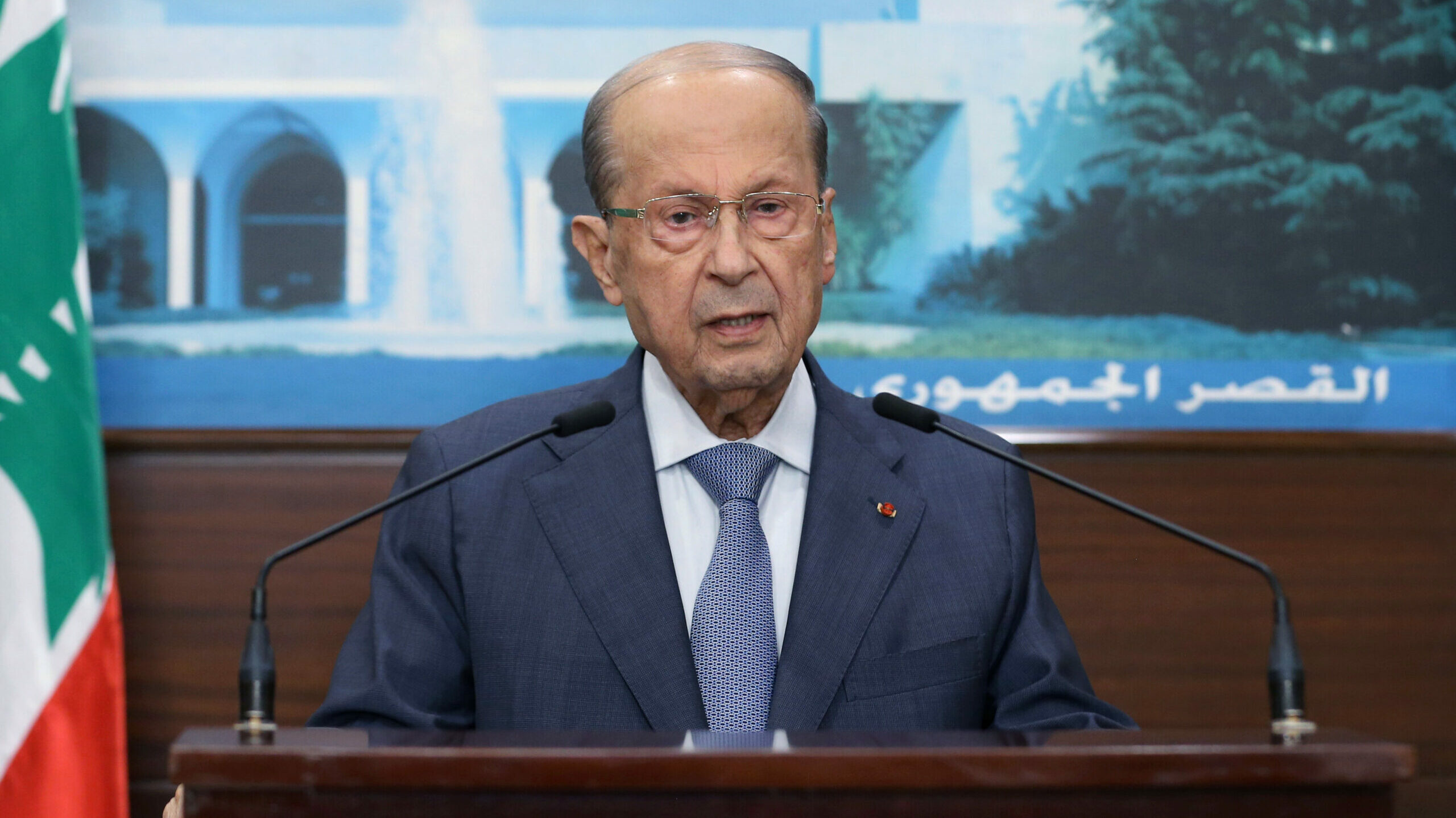 El presidente libanés defiende la necesidad de poner en marcha la cartilla de racionamiento ante la crisis