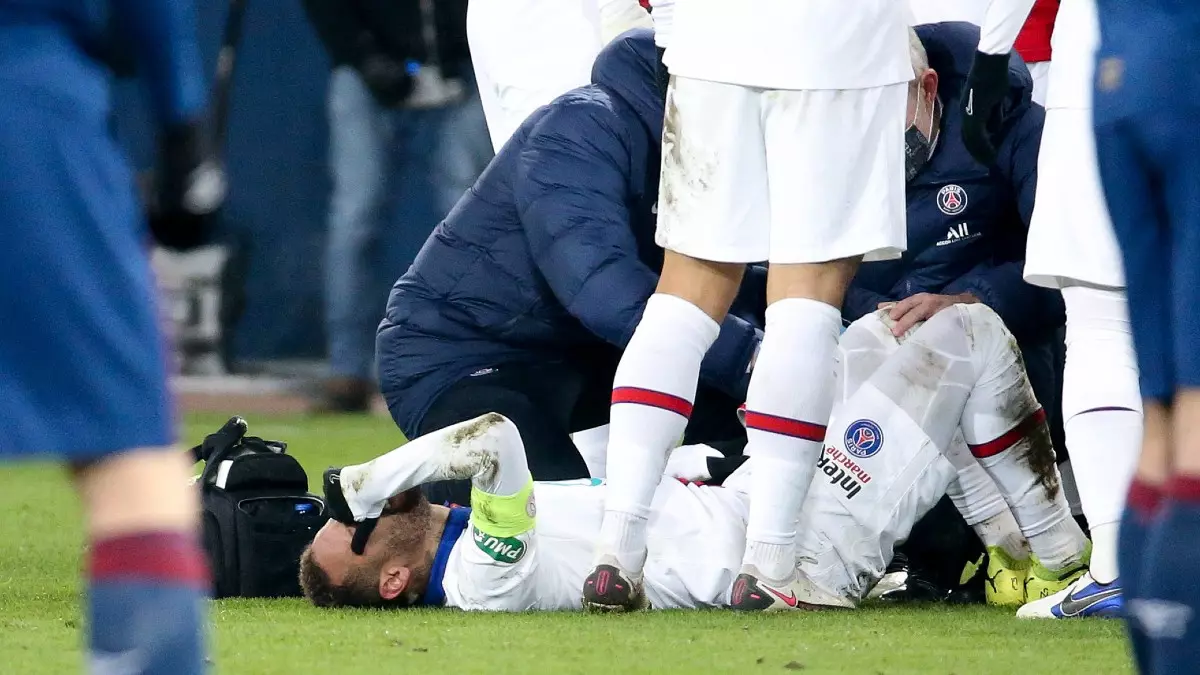 lesión del futbolista Neymar. Por fortuna, no le supuso la retirada
