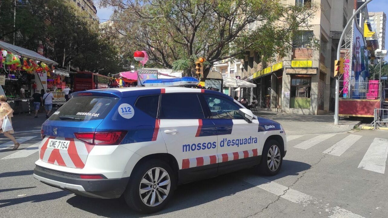 Detenidos cuatro policías locales de Llinars, en Barcelona, por tráfico de drogas