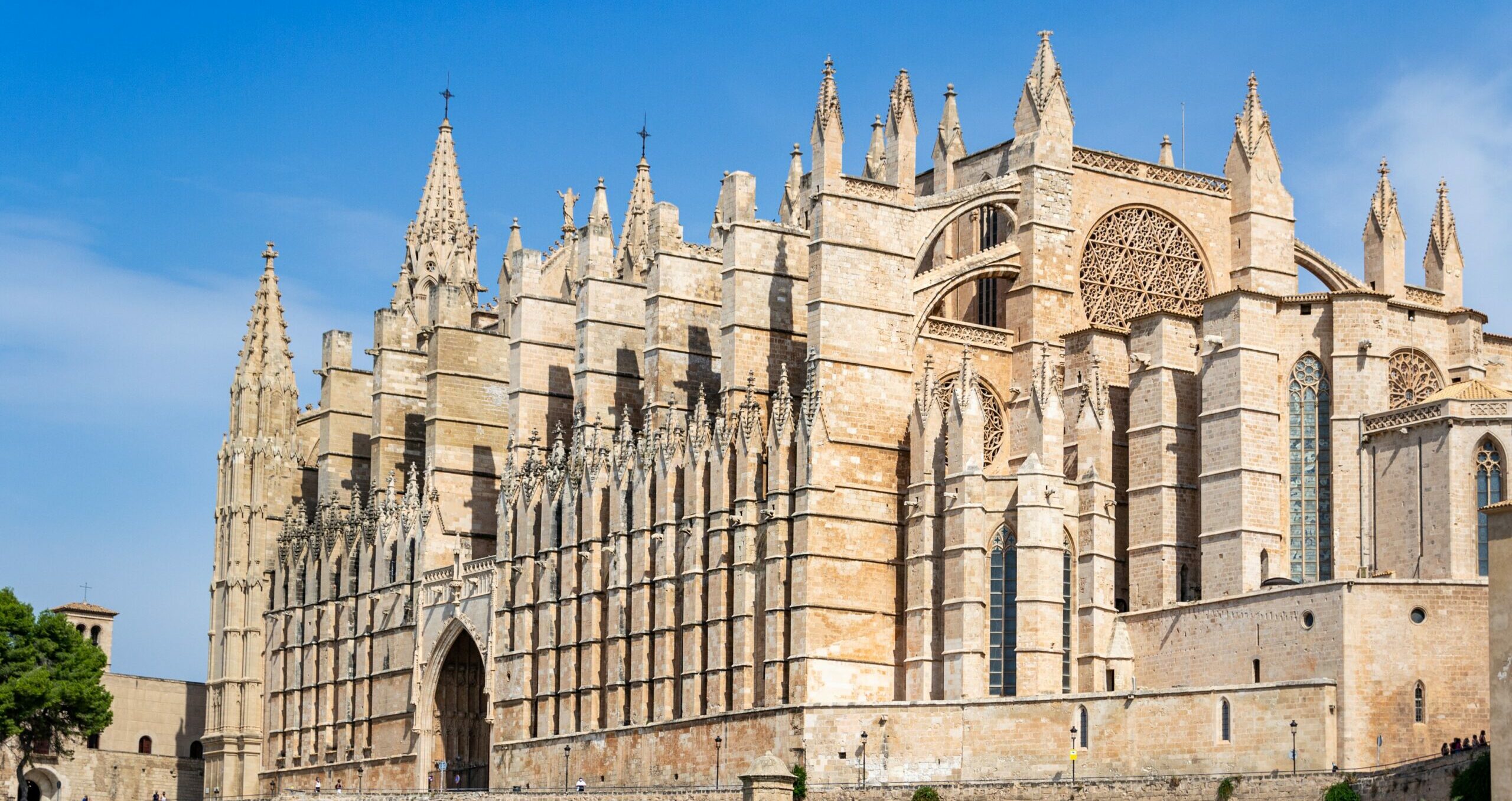 Catedral de Palma de Mallorca © David Vives, Unsplash