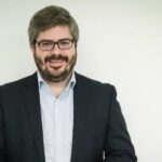 Génova desafía a Juanma Moreno y manda a Fran Hervías al congreso del PP andaluz