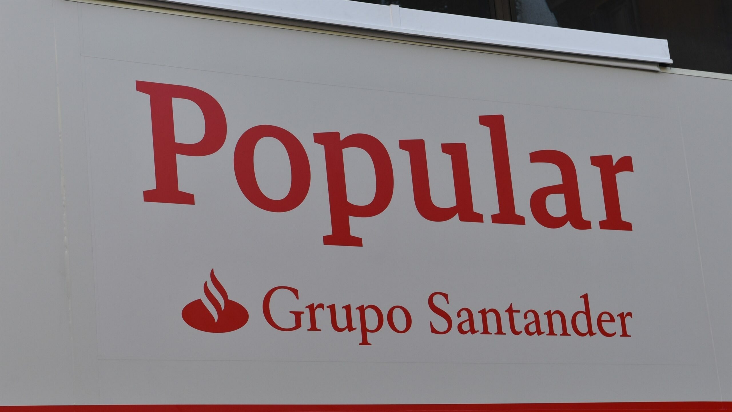 El Supremo confirma la sanción de 1 millón al Santander por blanqueo del Popular
