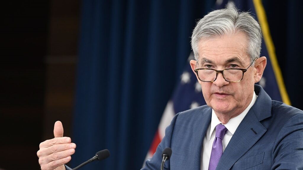 El presidente de la Fed advierte que rebajar la inflación 