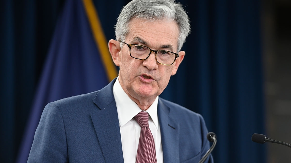 La Reserva Federal anticipa que "pronto" subirá tipos y apunta a marzo