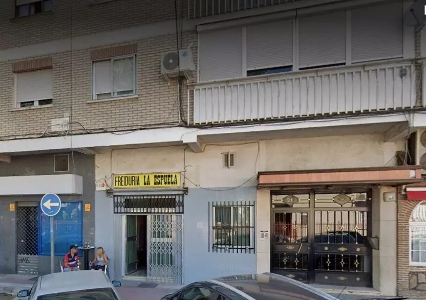 Dos muertos en un bar de Parla (Madrid) tras explotar la cocina