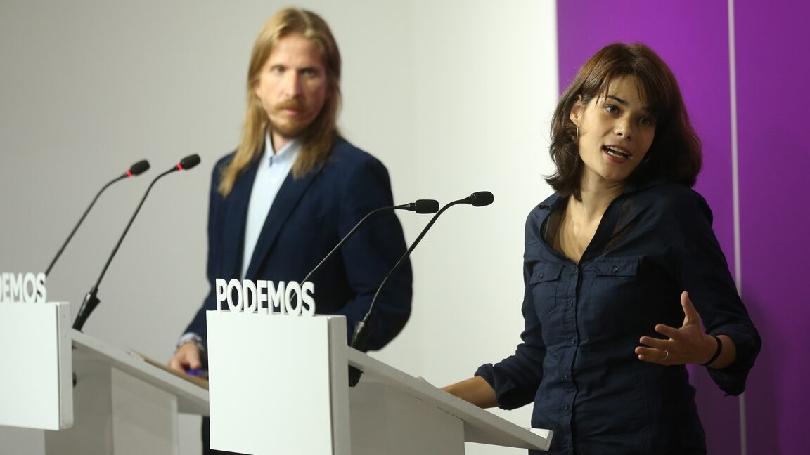 Los portavoces de Podemos Isa Serra y Pablo Fernández, en una imagen de archivo.