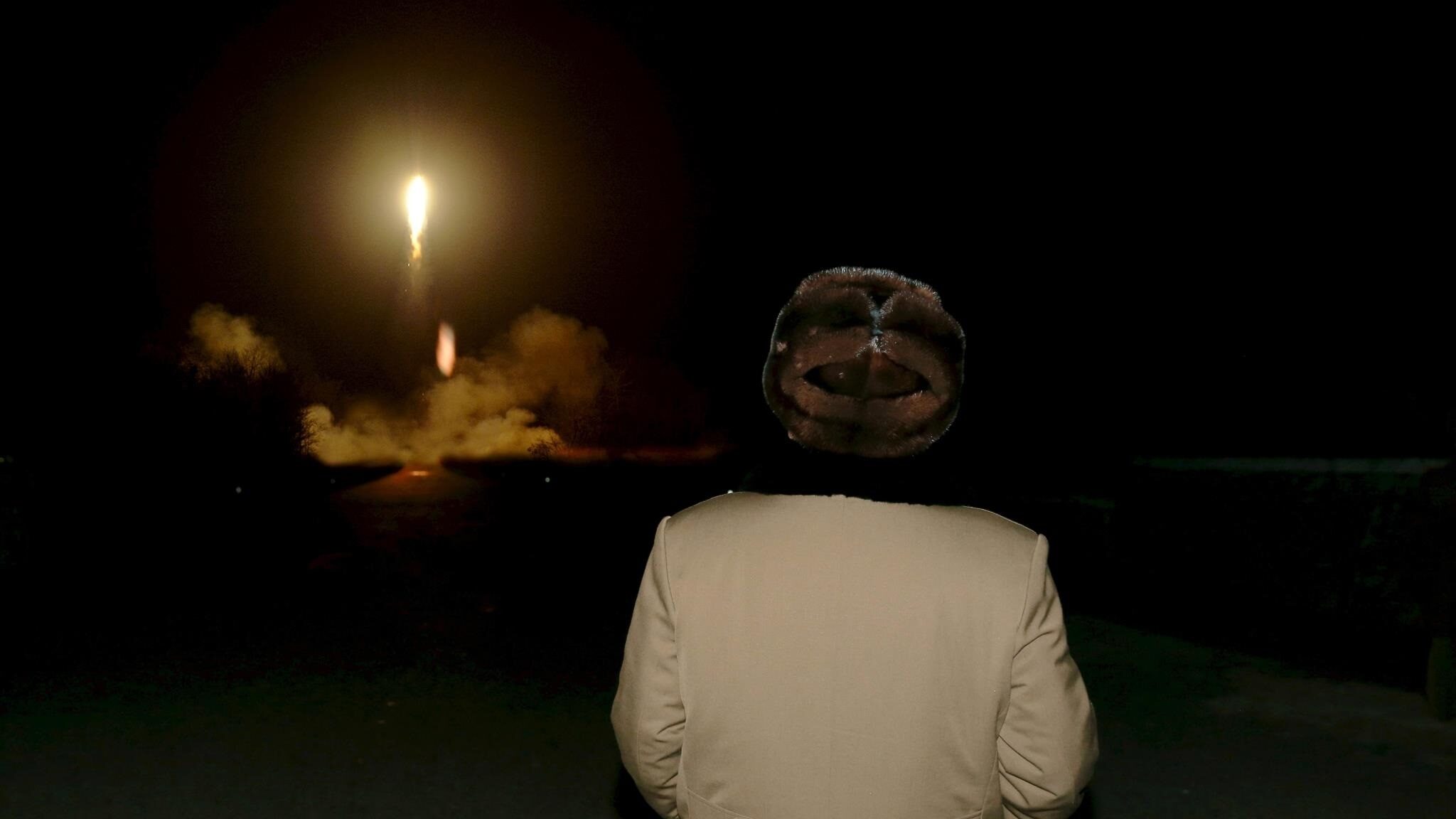 Corea del Norte dispara dos misiles en el que es el cuarto lanzamiento del año