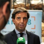 La polémica con Djokovic se aviva en España: el PP defiende las "escrupulosas" palabras de Almeida