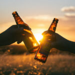 Beber cerveza mejora tus relaciones sexuales: cuatro beneficios que lo confirman